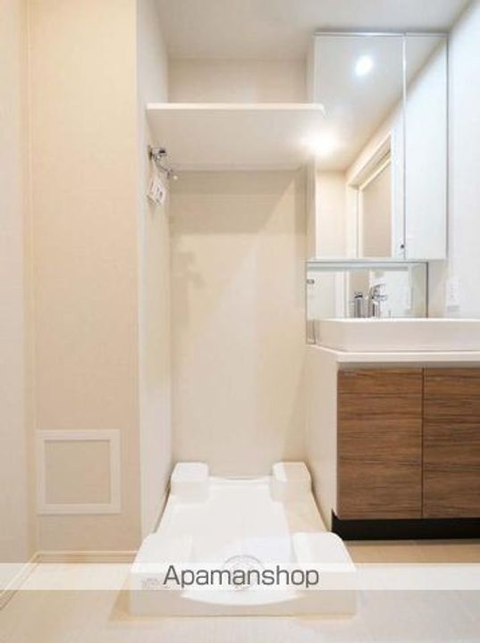 東京都中野区弥生町5丁目の賃貸マンションの内装