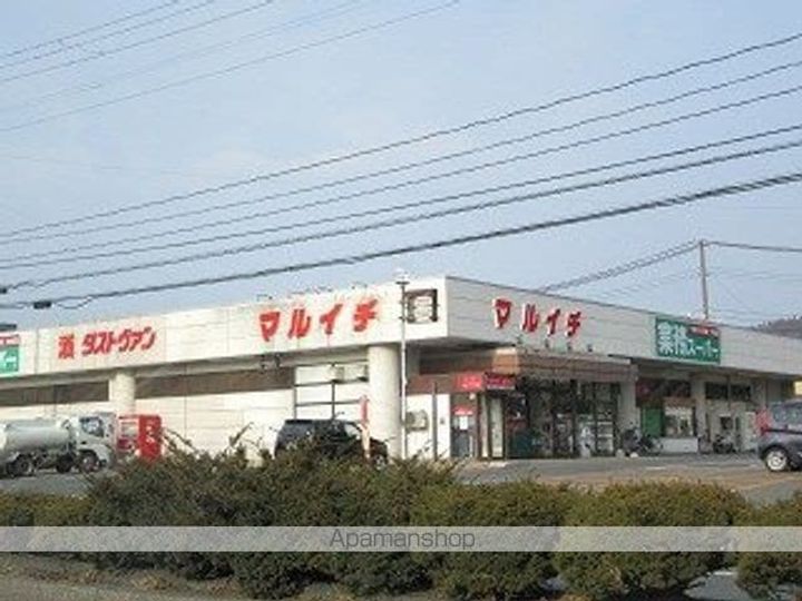 リヴィエール・Rの周辺
