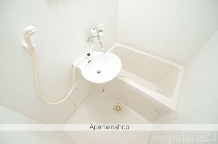 レオパレスN Ⅰの風呂