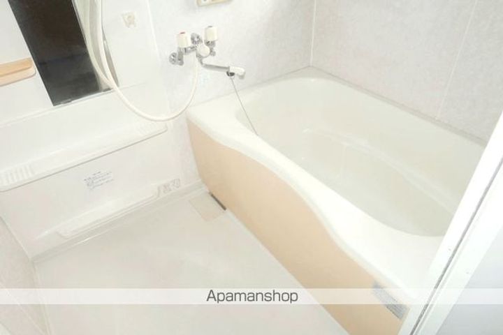 シャングリラ緑町の風呂