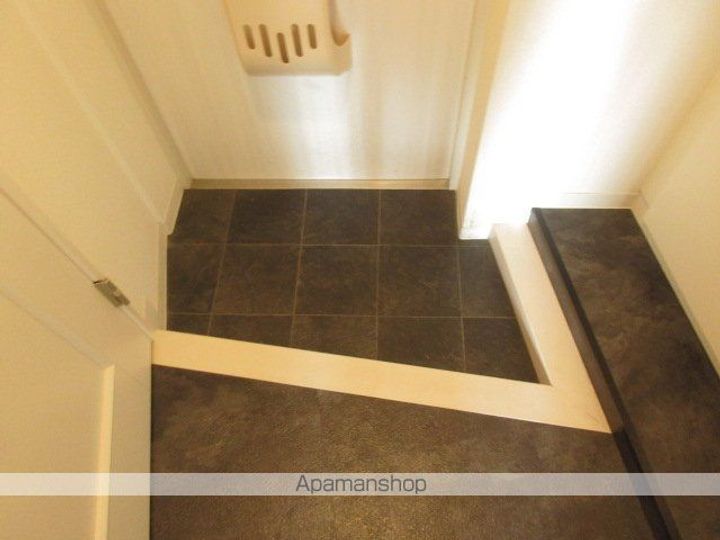 高円寺リリエンハイムの玄関