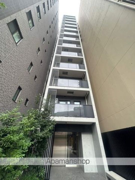 ルフォンプログレ四谷の外観