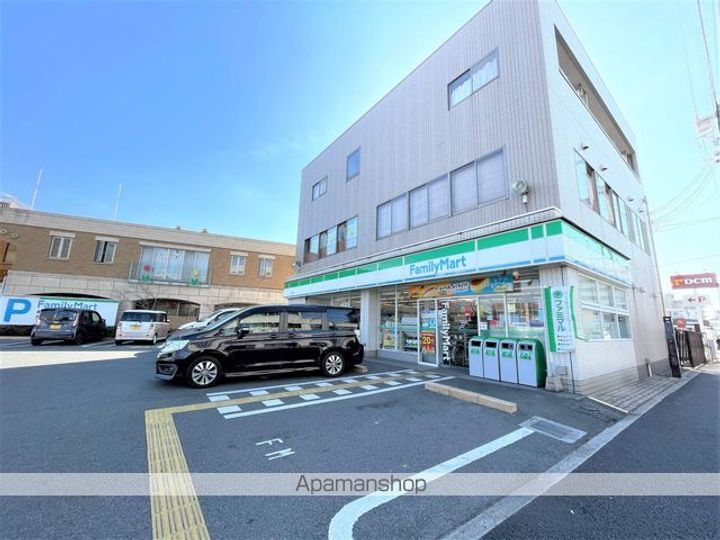 カワサキアルスタープラザビル302の外観