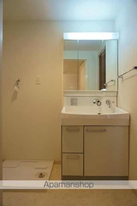 福岡県福岡市博多区博多駅南2丁目の賃貸マンションの内装