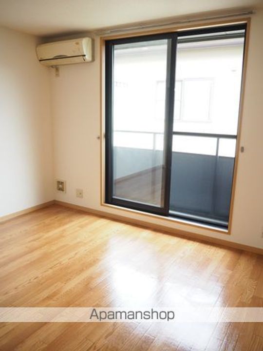 アウローラ203の居間