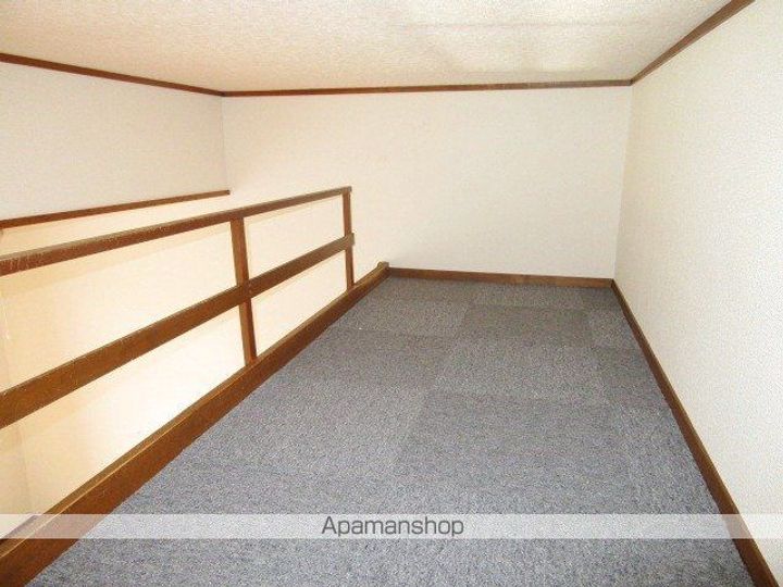 長野県長野市吉田5丁目の賃貸アパートの内装