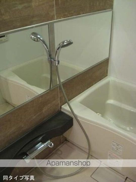 コンフォリア三田EASTの風呂