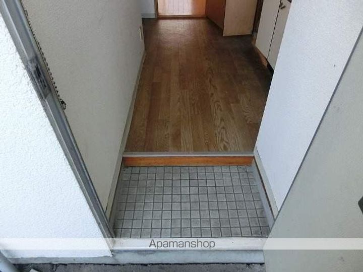 コーポ青葉3の玄関