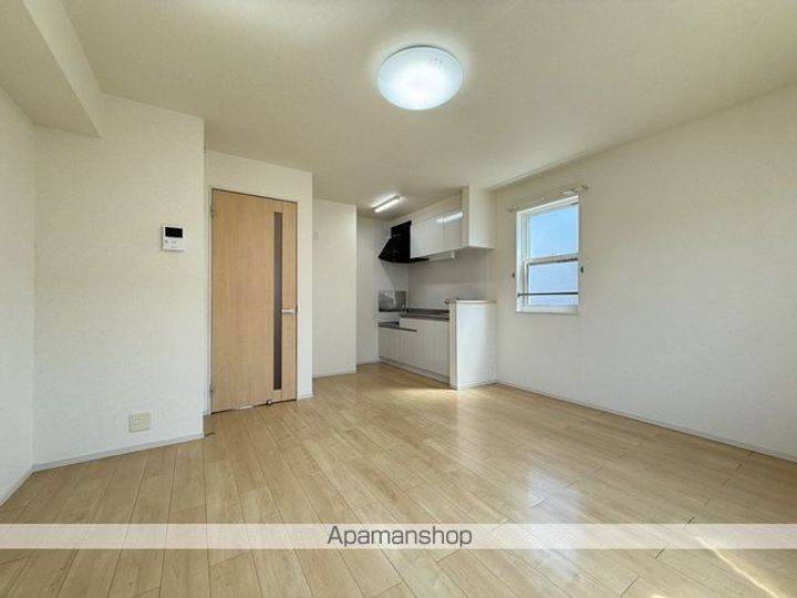 北海道函館市鍛治1丁目の賃貸アパートの内装