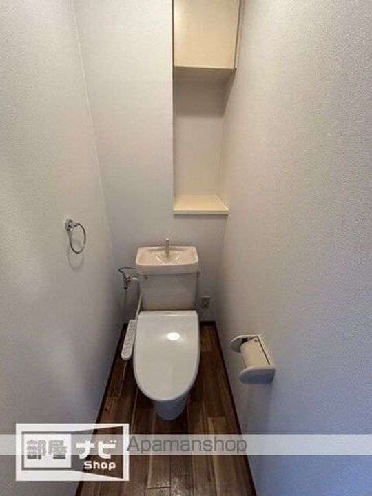 フォブール本大の内装