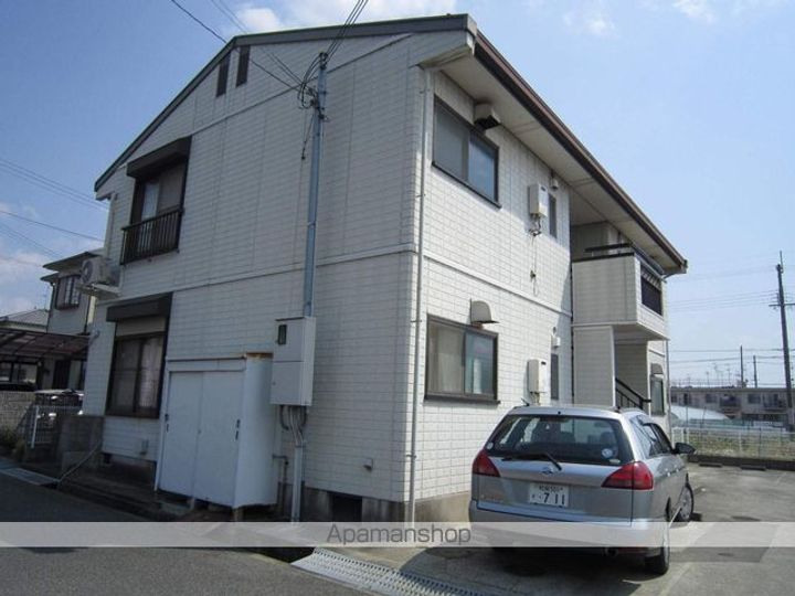 大阪府岸和田市小松里町の賃貸アパートの外観