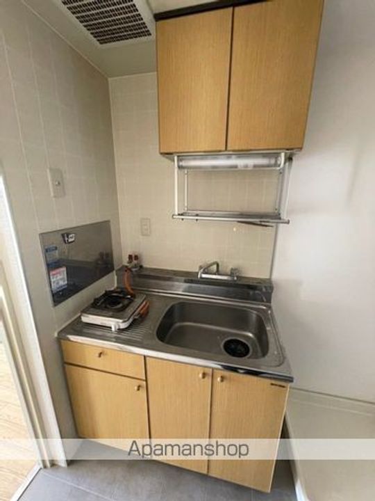 滋賀県草津市野路東5丁目の賃貸マンションのキッチン
