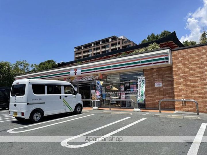 SPRING HOUSE KOYAMACHIの周辺
