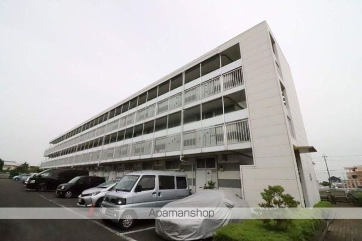 レオパレス西砂川の外観