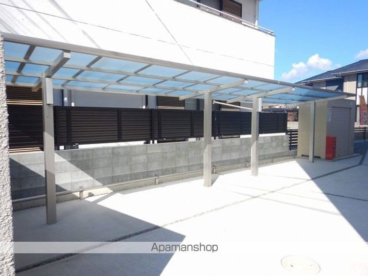 徳島県徳島市南田宮1丁目の賃貸マンションの内装