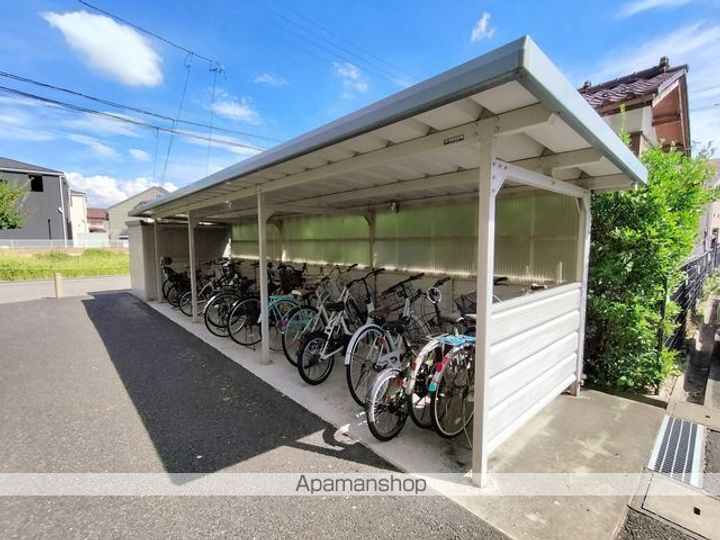 長野県長野市大字栗田の賃貸マンションの外観