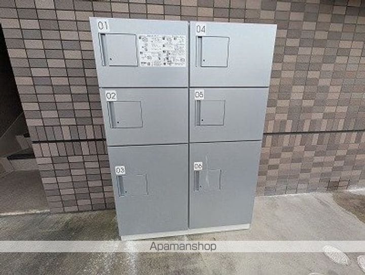 愛知県犬山市大字五郎丸字前畑の賃貸マンションの外観