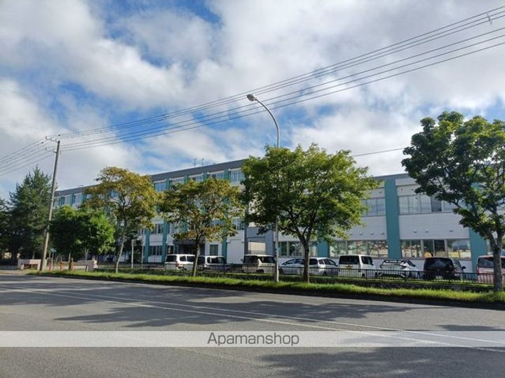 北海道釧路市文苑4丁目の賃貸アパートの周辺