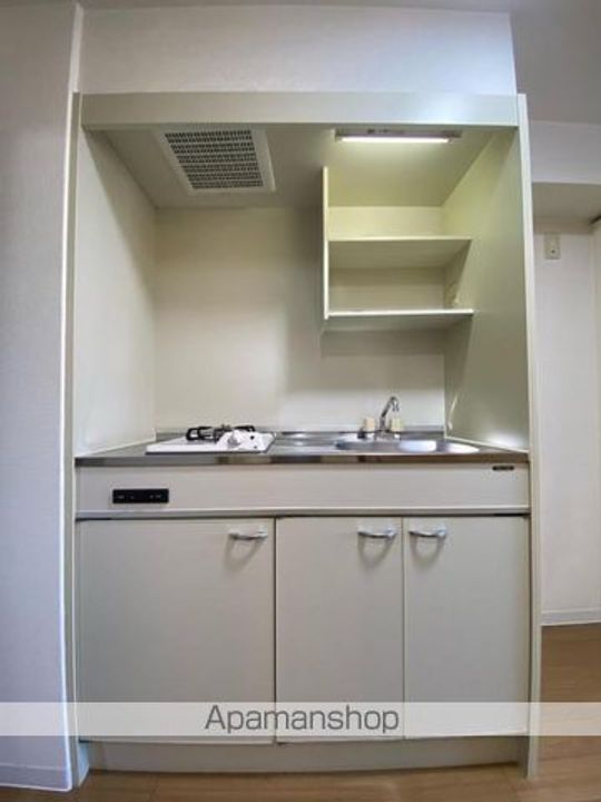 香川県高松市栗林町2丁目の賃貸マンション705のキッチン