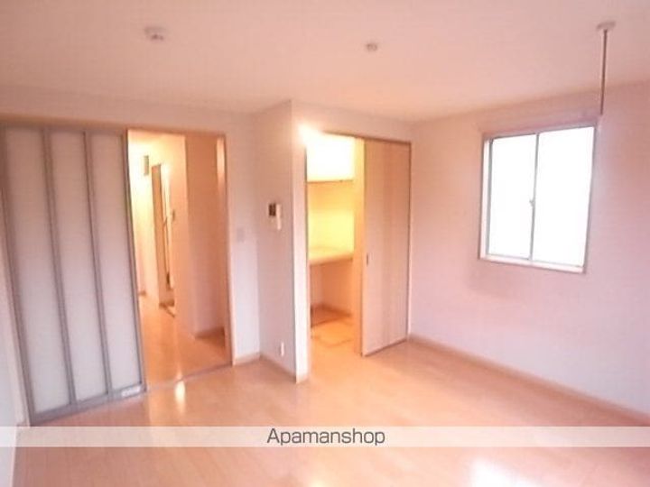 東京都日野市大字日野の賃貸アパートの内装