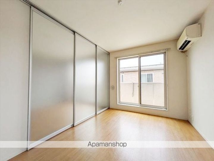 フローレンスⅢの居間