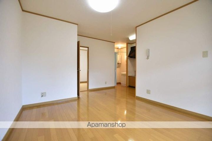 ラマーレ202の居間