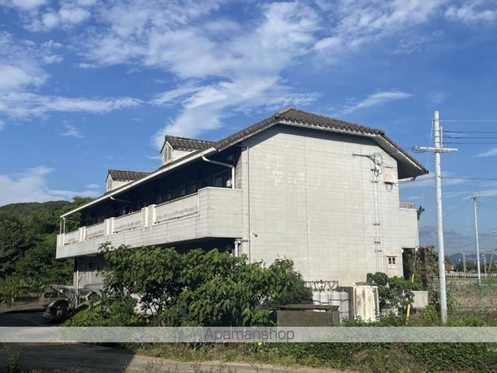 タカシナハイツの外観