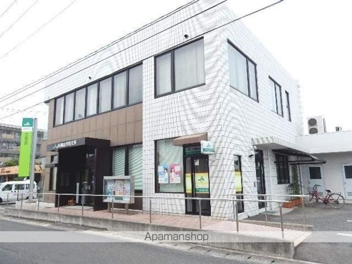 ウエスティンパレスの周辺