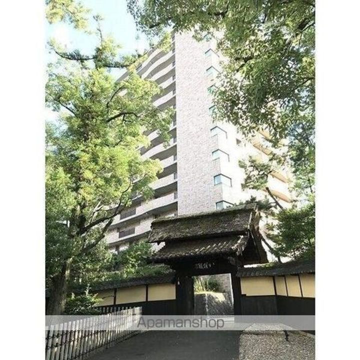 アーバンドエル八事石坂504の外観