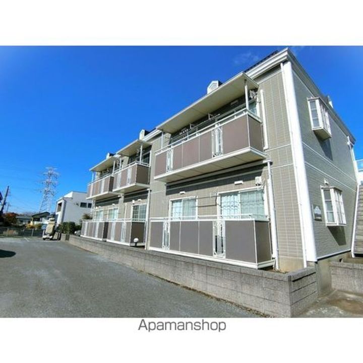 シャトルチグサ B棟の外観