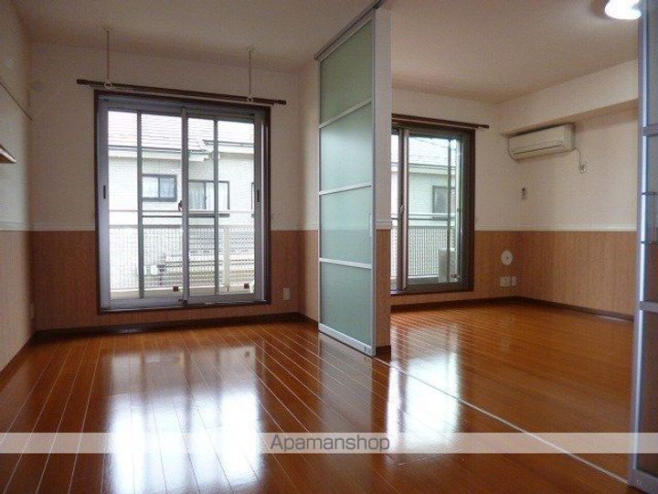 ニューノース壱番館の居間