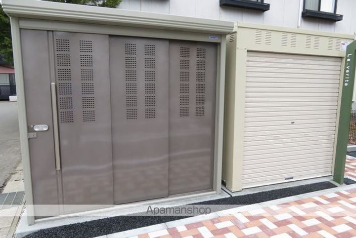 ラ・ビリテのその他画像