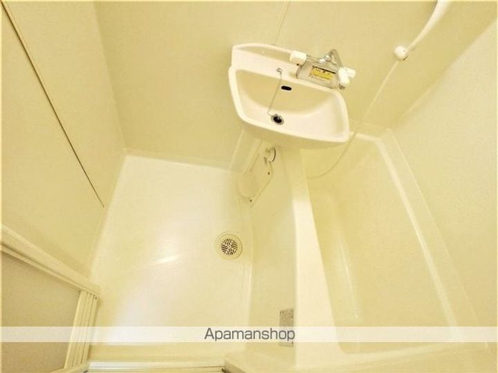 レオパレスピエール コリーネの風呂