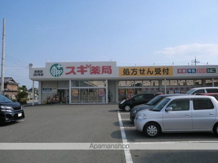 愛知県弥富市平島町甲新田の賃貸アパートの周辺