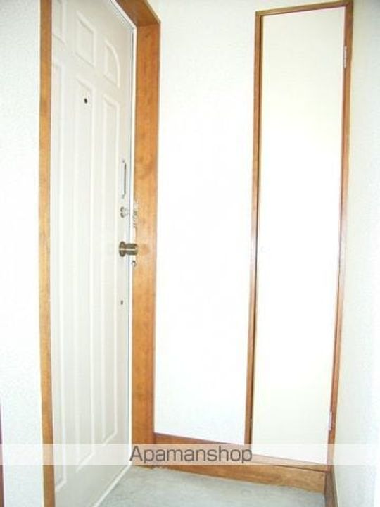 アビタシオン岩切202の玄関