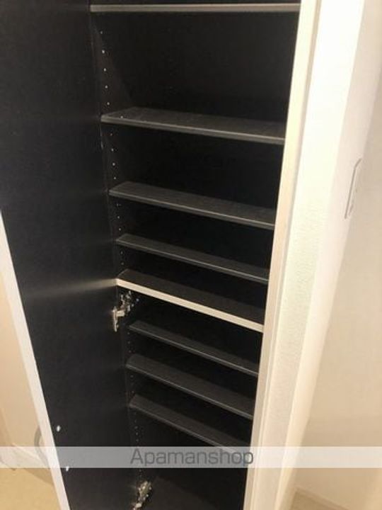 リブリ・富士の内装