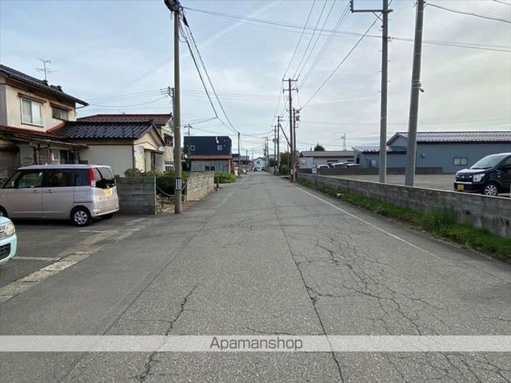 キャッスルウエスト10201の周辺