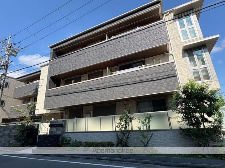 シャーメゾンドゥシャルール三国ヶ丘の外観