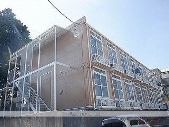 レオパレスタカネ208の外観