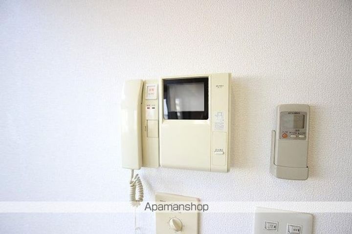 香川県高松市春日町の賃貸マンションの内装