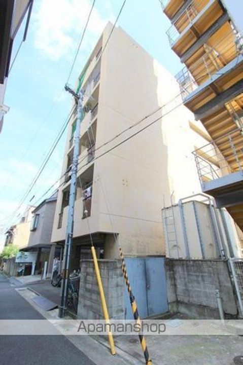 岩清尾マンション 403号の外観
