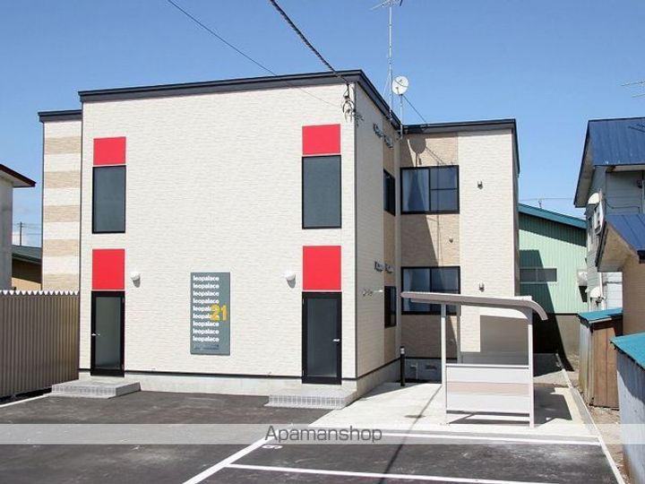 レオパレスハーバー203の外観