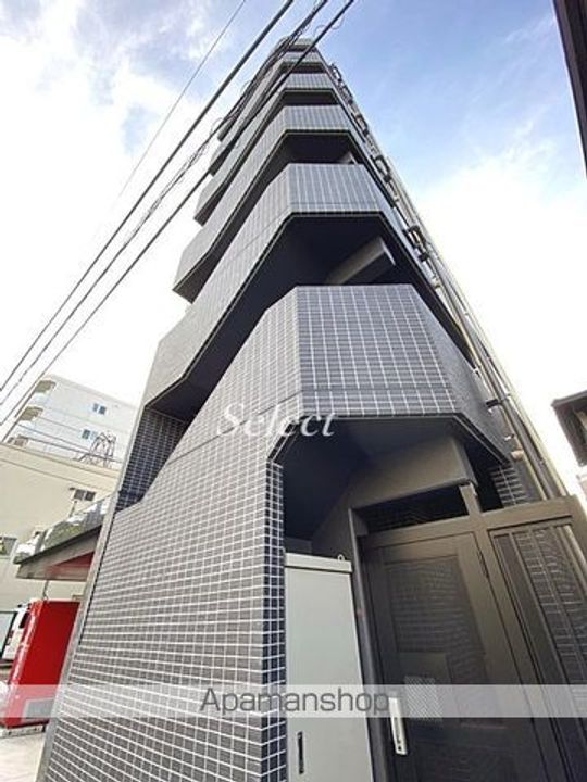 ラヴェニール横浜蒔田の外観