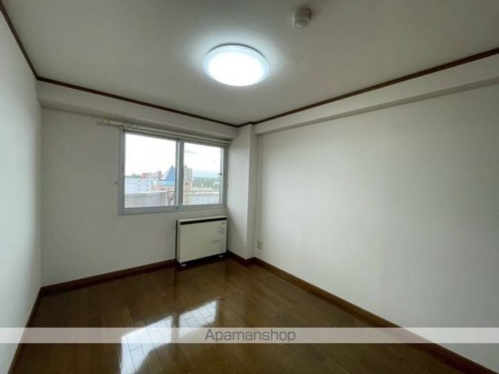 NCウイング5606の内装