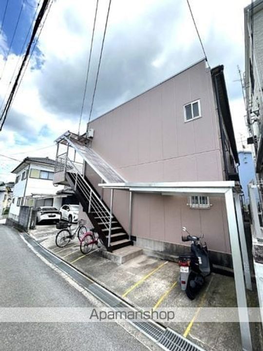 根来ハイツ205の外観