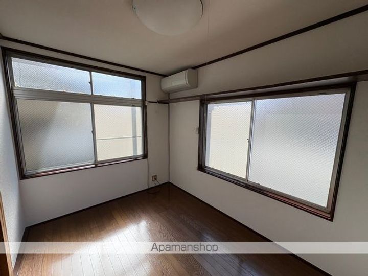 コーポ富士102の居間