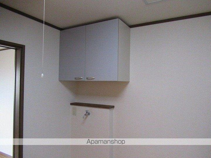 エストワン本町101の内装