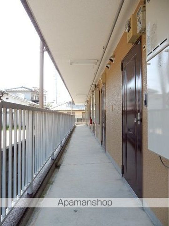 岡山県岡山市中区浜1丁目の賃貸アパートの外観