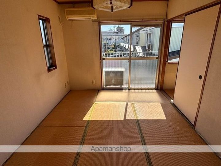 ハイツ水越 Aの居間