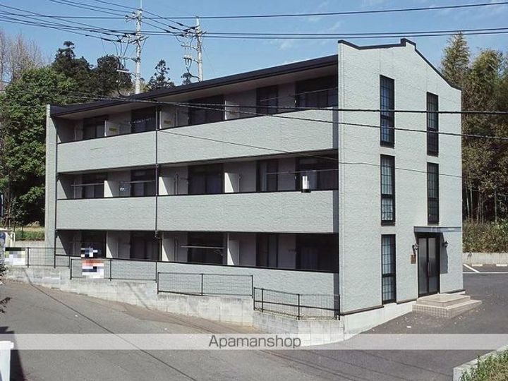 レオパレス久松の外観